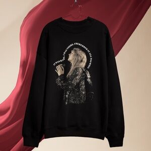 TAYLOR SWIFT | THE ERAS TOUR ALL TOO WELL LIVE PHOTO OVERSIZED CREWNECK